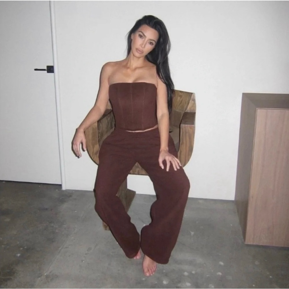 Skims Fleece lounge corset top and pants